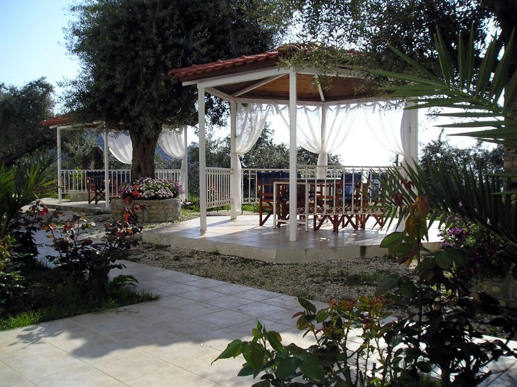 Golden Beach Inn Хриси-Амудия Номер фото